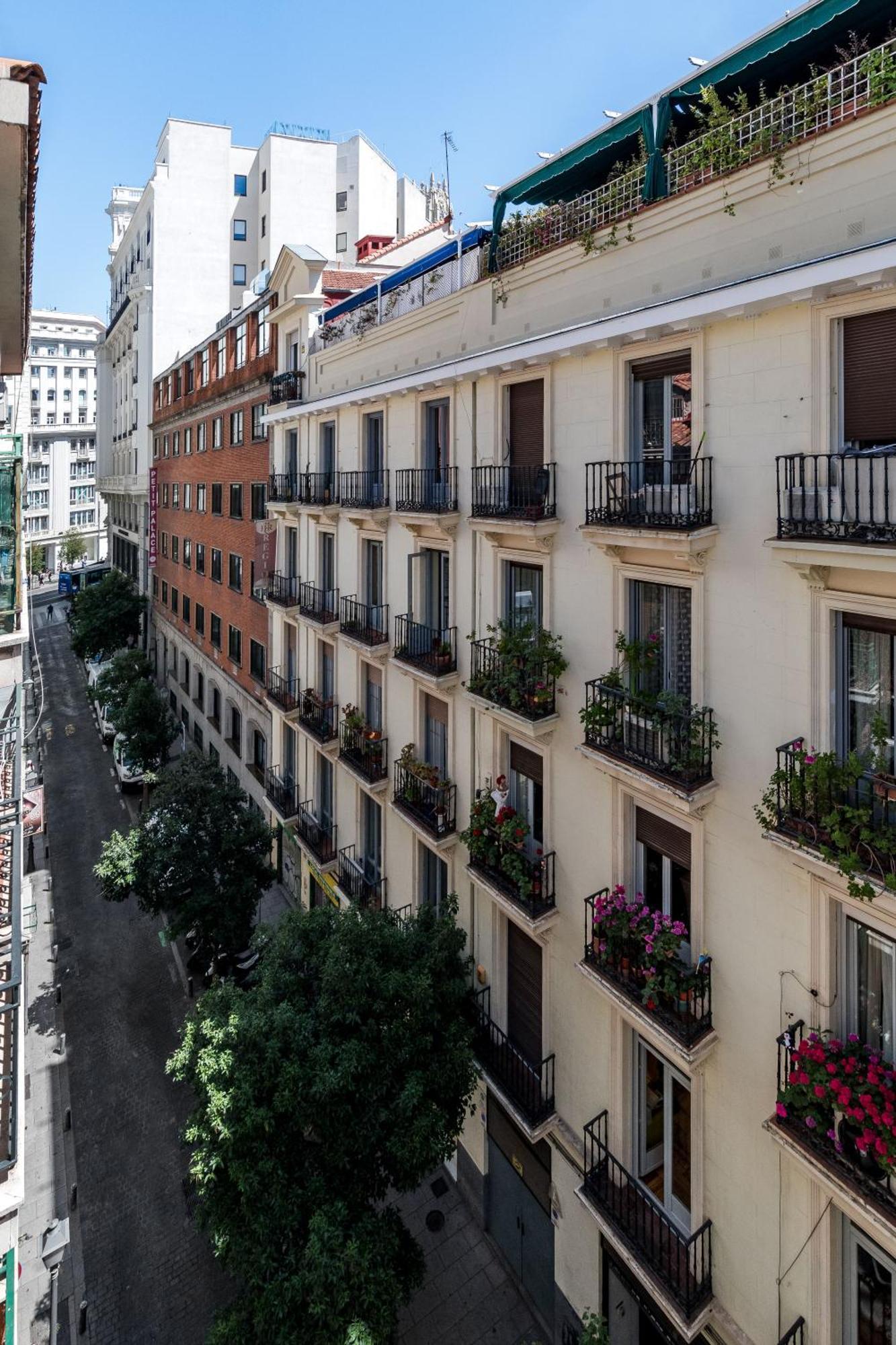 Charming Gran Via VII Lägenhet Madrid Exteriör bild